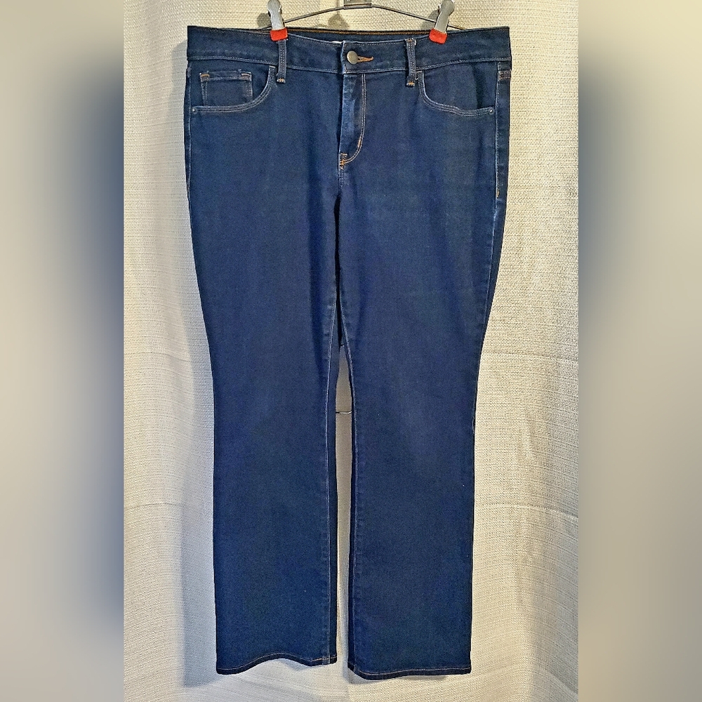 (5/$20) Old Navy Boot Cut Jeans - 10 Petite